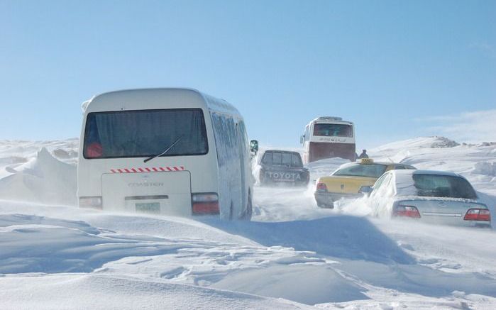 De ANWB denkt dat er woensdagavond flinke files door winters weer kunnen ontstaan. Foto ANP