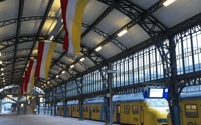 DEN BOSCH – De politie heeft het station in Den Bosch weer vrijgegeven voor NS–personeel en het publiek. Foto ANP