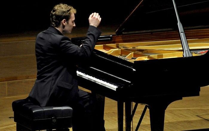 De Russische pianist Nikolai Tokarev tijdens het openingsconcert van het Klavier Festival Ruhr in het Duitse Essen. Foto KFR/Frank Mohn