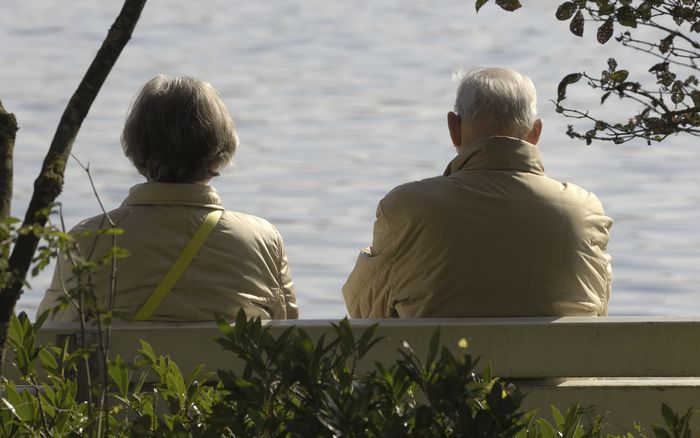 „Sla eens een arm om degene die een autist verzorgt, en die nooit kan klagen.” Foto iStockphoto