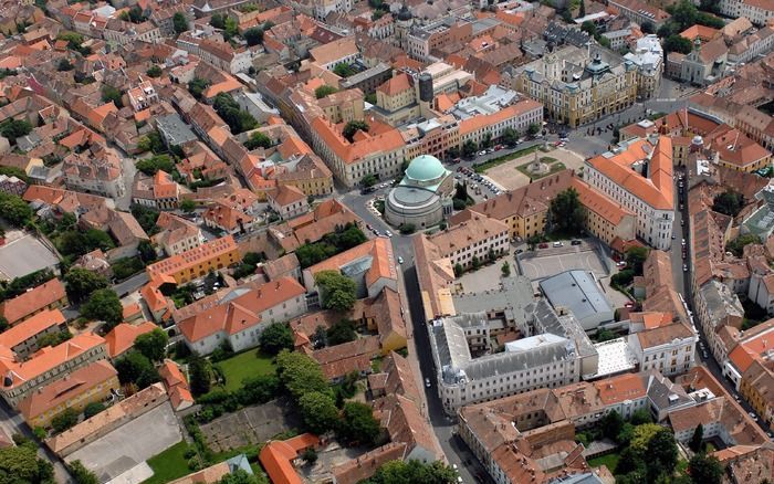 Het historische centrum van Pecs. Foto EPA