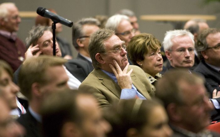 DEN HAAG – Daags nadat ze de maatregelen had aangekondigd om de Q–koortsepidemie te bestrijden, praat minister Verburg (LNV) daar donderdag over met de Tweede Kamer. Foto ANP