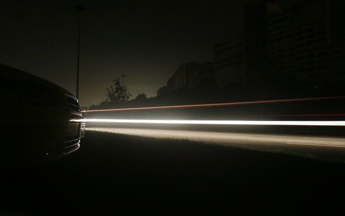 SAO PAULO – De enorme stroomstoring die miljoenen Brazilianen dinsdagavond trof, is veroorzaakt door een storm. Dat zei de Braziliaanse minister van Energie Edison Lobao woensdag. Hij schoof daarmee beschuldigingen van slecht onderhoud van het Braziliaans