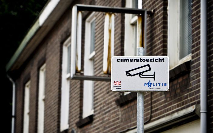 Bewakingscamera's moeten selectiever worden ingezet, concludeert het SCP. - Foto ANP