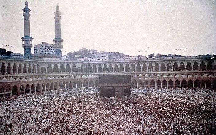 De autoriteiten in Saoedi-Arabië hopen dat de jaarlijkse bedevaart (haj) van meer dan twee miljoen moslims in Mekka de komende week veiliger zal verlopen dan in het verleden. Foto ANP