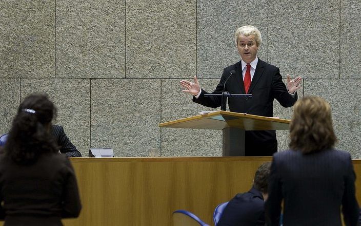 DEN HAAG – PVV-leider Wilders gaat in hoger beroep tegen het Britse besluit om hem niet tot dat land toe te laten, kondigde hij woensdag aan in een Kamerdebat. Foto ANP