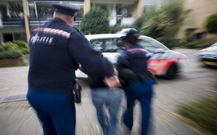 RIJSWIJK – De Marokkaans–Nederlandse gemeenschap moet een actieve rol spelen bij de bestrijding van criminaliteit onder haar jongeren. Een actiegroep van Marokkaanse professionals uit onder meer de jeugdzorg en het onderwijs doet deze oproep maandag in de