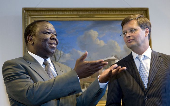 HARARE – De Zimbabwaanse premier Morgan Tsvangirai heeft slechts een fractie van het volgens hem benodigde hulpbedrag binnengehaald tijdens zijn reis door Europa en de Verenigde Staten. Dat bleek maandag in Groot–Brittannië, de laatste halteplaats voordat