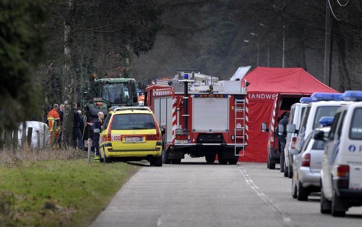 BOCHOLT – Bij het Belgische dorp Bocholt, net over de grens bij Weert, zijn donderdag zeker vier fietsers om het leven gekomen. Ze werden aangereden door een tractor. Twee personen verkeren nog in kritieke toestand. Alle slachtoffers zijn Belgen, meldde d