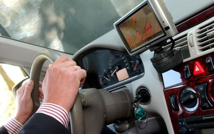 „Voor velen is de auto tegenwoordig een plaats om tot rust te komen. In de auto ervaren we controle en komen we tot onszelf.” Foto Paul Dijkstra