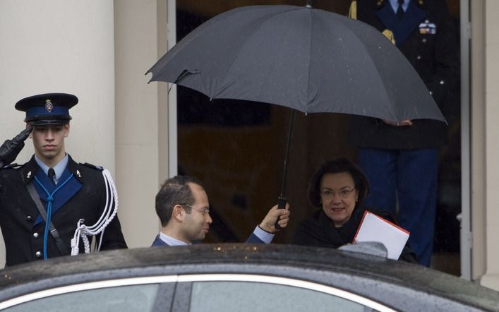 Tweede Kamervoorzitter Verbeet maandag na het bezoek aan de koningin op Paleis Noordeinde. Foto ANP