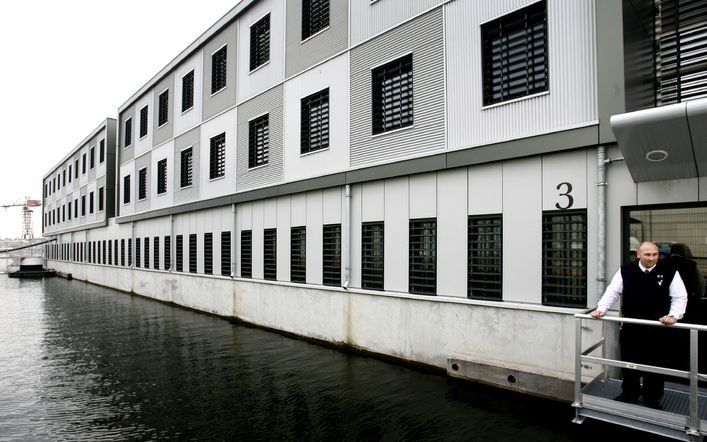 DEN HAAG - De bajesboot in Zaandam. Foto ANP