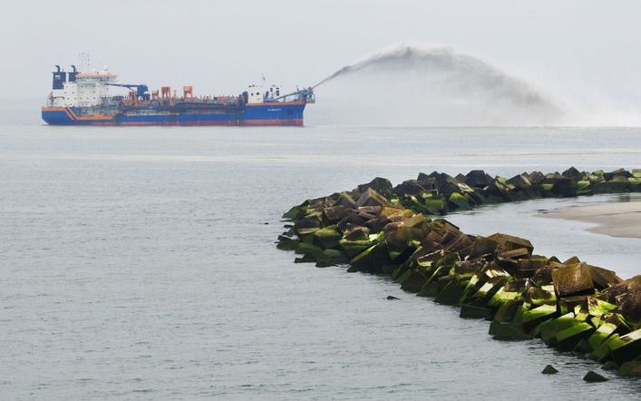 Aanleg Tweede Maasvlakte in volle gang. foto ANP