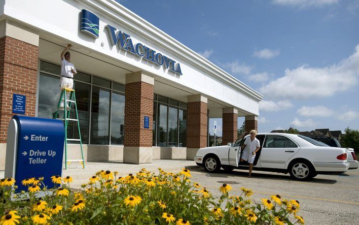 CHARLOTTE - De Amerikaanse bank Wachovia heeft in het tweede kwartaal een recordverlies geleden van 8,86 miljard dollar (5,68 miljard euro). Foto EPA