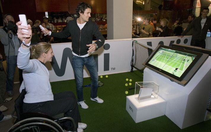 Beweging met Wii Sports. Foto ANP