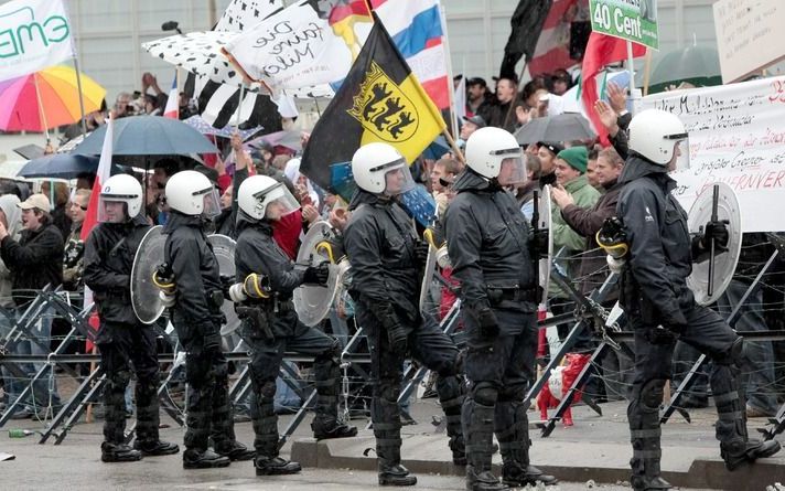 Melkveehouders betogen in Brussel. Foto EPA