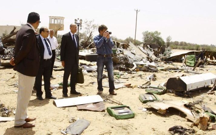 TRIPOLI - Het rampvliegtuig stortte neer bij Tripoli. Foto EPA