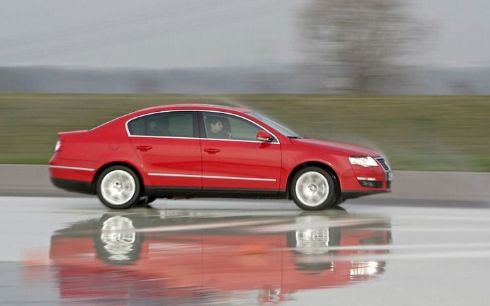 De VW Passat blijft een populaire leaseauto. foto EPA