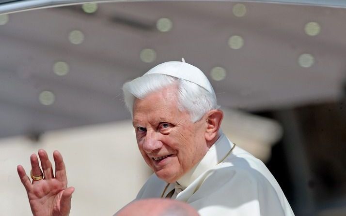 VATICAANSTAD – Paus Benedictus XVI geniet als staatshoofd van de soevereine en onafhankelijke Staat Vaticaanstad immuniteit en hoeft dus niet bang te zijn betrokken te raken bij rechtszaken rond bijvoorbeeld misbruikschandalen die de Rooms–Katholieke kerk