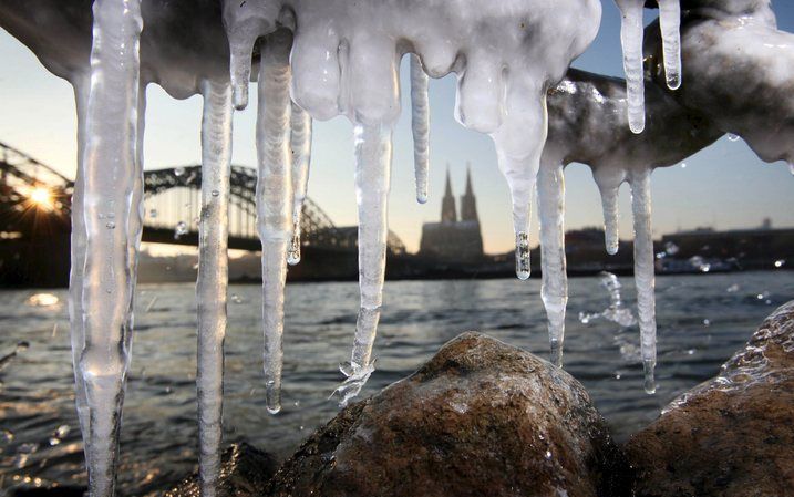 Zeer strenge vorst heeft Europa ook donderdag in zijn greep gehouden. Temperaturen bleven in landen als Duitsland en Polen en op de Balkan ver onder de nul. Foto EPA