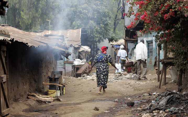 NAIROBI (ANP) – De regering en de oppositie in Kenia hebben een akkoord bereikt over de vorming van een coalitieregering. Dat maakte bemiddelaar Kofi Annan donderdag bekend, meldde de BBC. De overeenkomst moet een eind maken aan de al weken durende politi