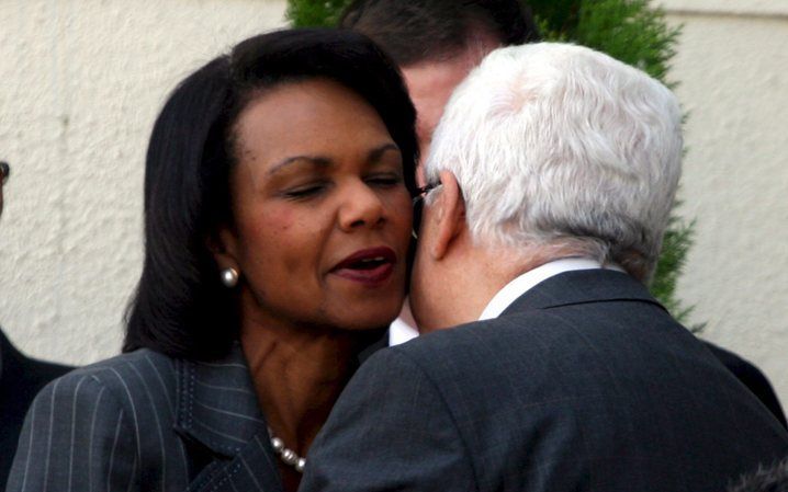 De Amerikaanse minister van Buitenlandse Zaken Condoleezza Rice maakt zich vooralsnog weinig zorgen over de verklaring van Noord-Korea dat het is gestopt met de afbouw van de nucleaire activiteiten. Foto EPA