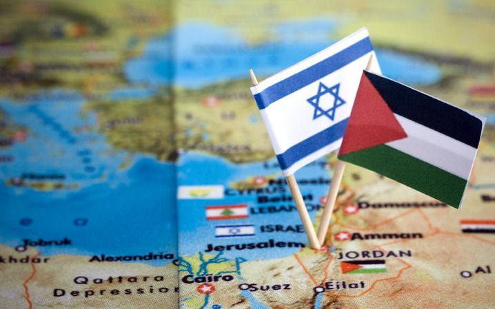 Israël is boos op de Britse regering wegens het advies om landbouwproducten uit Israëlische nederzettingen op de Westelijke Jordaanoever speciaal te merken.