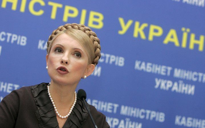 KIEV (ANP/AFP) – De Oekraïense premier Joelia Timosjenko is het niet eens met de overeenkomst tussen de Russische energiegigant Gazprom en het Oekraïense gasbedrijf Naftogaz. Zij schrijft dit donderdag in een open brief aan president Viktor Joesjtsjenko v