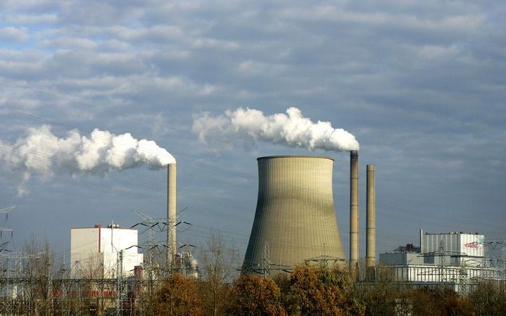 De kolengestookte Amercentrale bij Geertruidenberg. Foto ANP