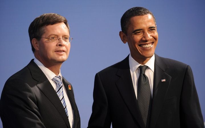 Het Nederlandse kabinet heeft de Amerikaanse president Barack Obama van harte geluk gewenst met de toekenning van de Nobelprijs voor de vrede. Dat zei premier Balkenende gisteren na de ministerraad. Foto ANP