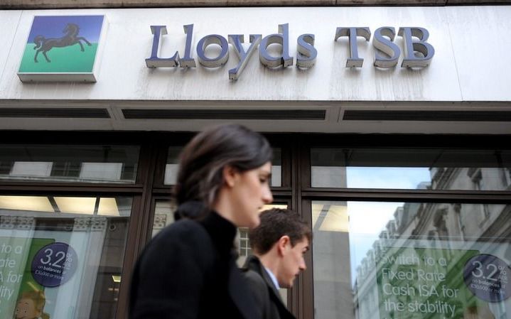 LONDEN – De Britse Lloyds Banking Group (LBG) schrapt tot eind volgend jaar nog eens vijfduizend banen. Dit heeft de Britse bank dinsdag bekendgemaakt. Foto EPA