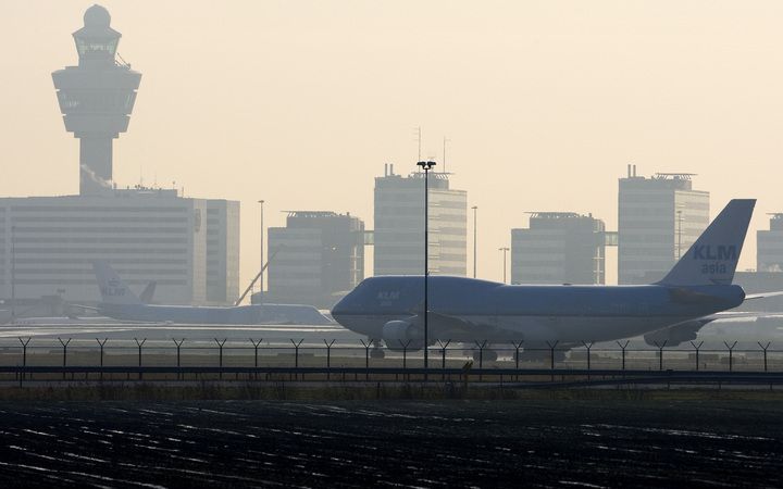 Er komt een onderzoek naar het mogelijke verband tussen vlieglawaai en gezondheidsklachten in de regio Schiphol. Foto ANP