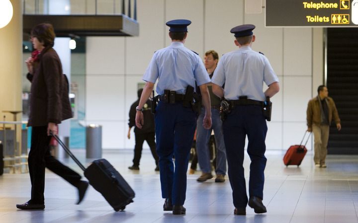 AMSTERDAM - Marechaussee op Schiphol. Foto ANP