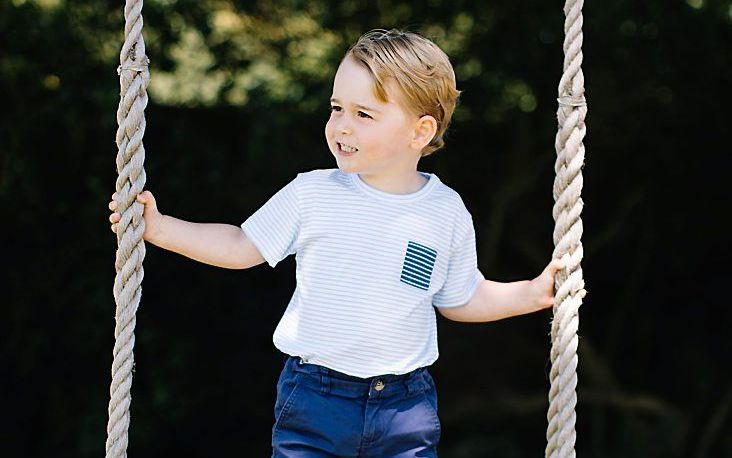 De Britse prins George werd vrijdag drie jaar. beeld EPA