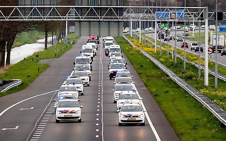 Politieactie op de A7. Beeld ANP