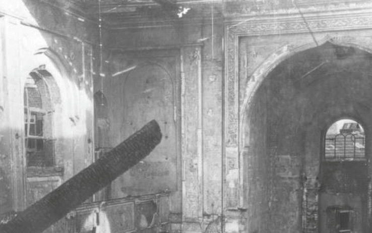 Ravage in de uitgebrande synagoge van Aken na de Kristallnacht in 1938. beeld Stadsarchief Aken