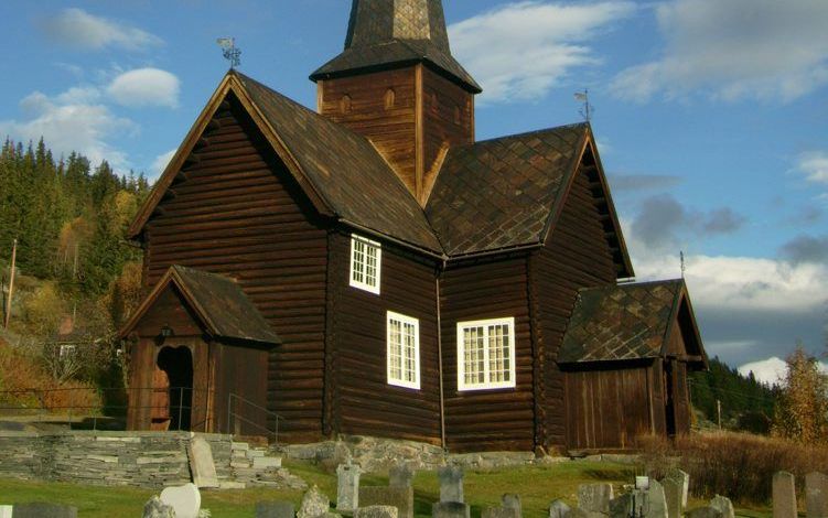 Een kerk in Noorwegen. Foto Wikimedia, Anders Einar Hilden