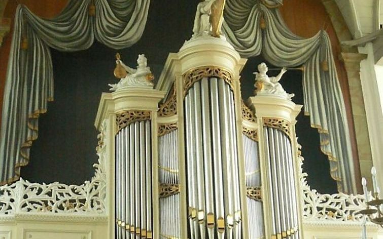 Het Bätzorgel in de Pieterskerk in Breukelen. beeld Reliwiki