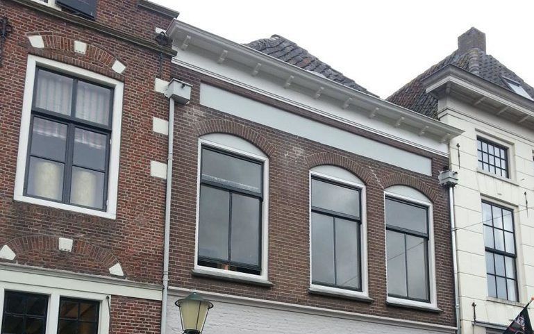 Het pand aan de Beekstraat 37 in Elburg.