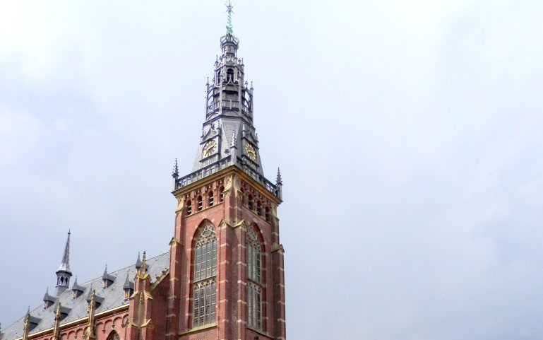 De hervormde gemeente en gereformeerde kerk van Schagen zullen in het najaar fuseren. Foto: de Grote Kerk van Schagen. Beeld Pa3ems, Wikimedia