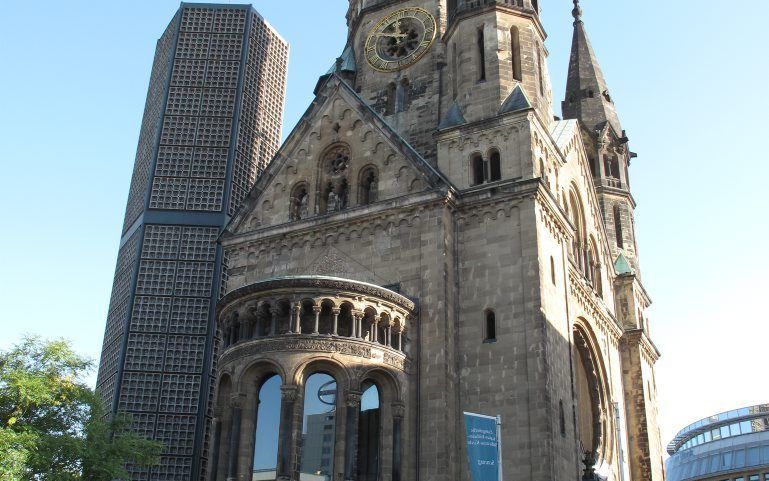 De Gedächtnis-Kirche in Berlijn. Beeld Schlaier, Wikimedia