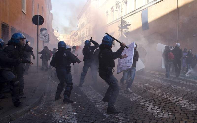 Rellen in Rome. Foto EPA