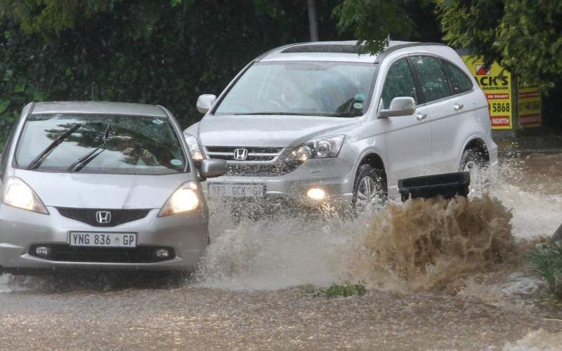 Wateroverlast in Johannesburg. Foto EPA