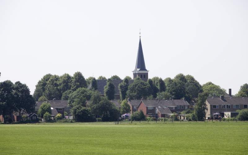 De Laurentiuskerk in het Friese Raerd. Foto RD, Sjaak Verboom