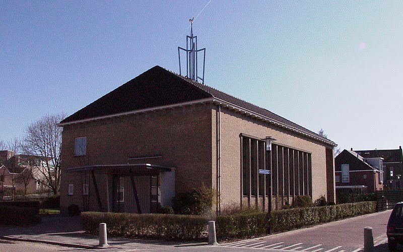 BOVEN-HARDINXVELD - De gereformeerde kerk van Boven-Hardinxveld. Foto gk Boven-Hardinxveld