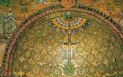 De boodschap van het grandioze mozaïek in de Basilica di San Clemente in Rome is sprekend: alles wat vruchtbaarheid en echt leven genoemd kan worden, komt exclusief voort uit het kruis van Christus. beeld culturamente.it