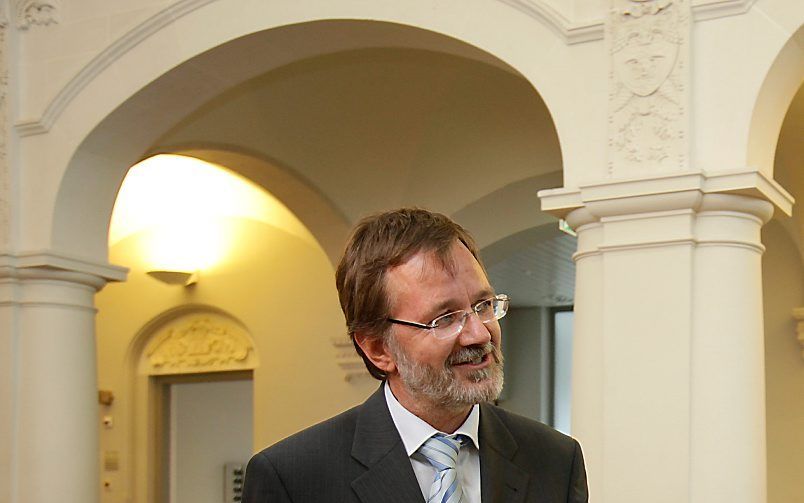 Dr. A. J. Plaisier, scriba van de generale synode van de Protestantse Kerk in Nederland. Foto Sjaak Verboom