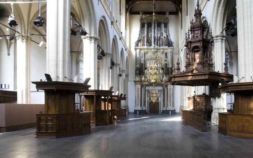 AMSTERDAM. Torens, carillons en orgels waren onderdelen van een kerkgebouw waarmee de stad kon pronken. Foto: de Nieuwe Kerk in Amsterdam. beeld ANP