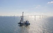 EEMSHAVEN. Windpark Gemini werd vandaag officieel geopend in het Groningse Eemshaven. Het park is met het opgestelde vermogen van 600 megawatt het grootste Nederlandse windpark op zee. Een 110 kilometer lange stroomkabel brengt de opgewekte elektrische en