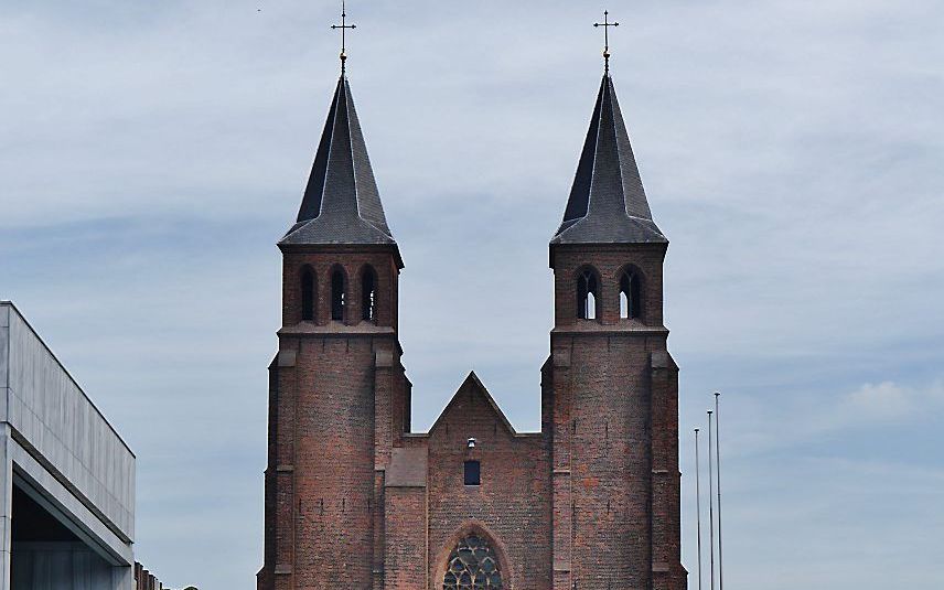 De Sint-Walburgiskerk in Arnhem. beeld Wikimedia